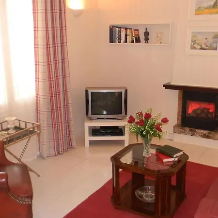 Holiday home - 2 Bedroom House And Private Pool 2 L'Estartit