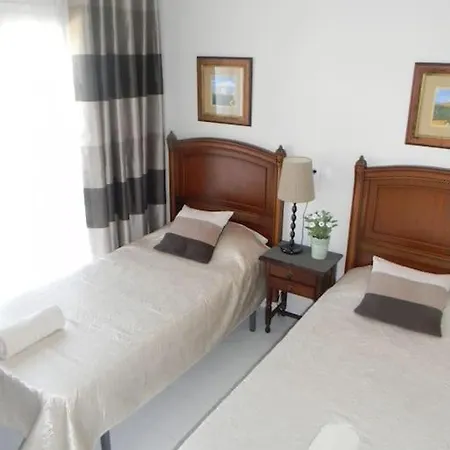 - 2 Bedroom House And Private Pool 2